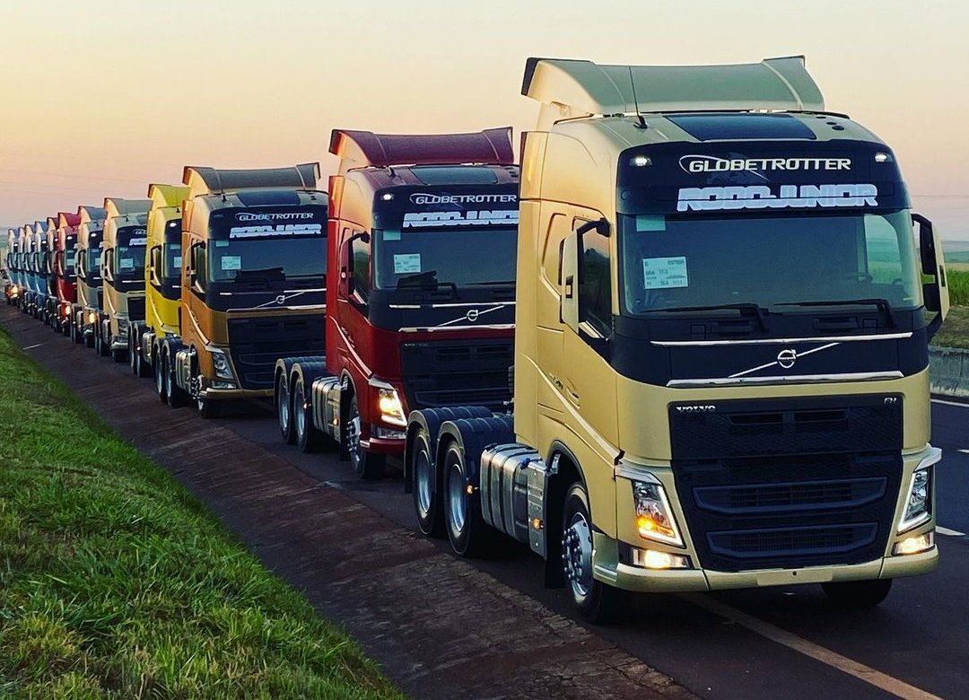 Rodojunior recebe novos caminhões Volvo FH - Blog do Caminhoneiro