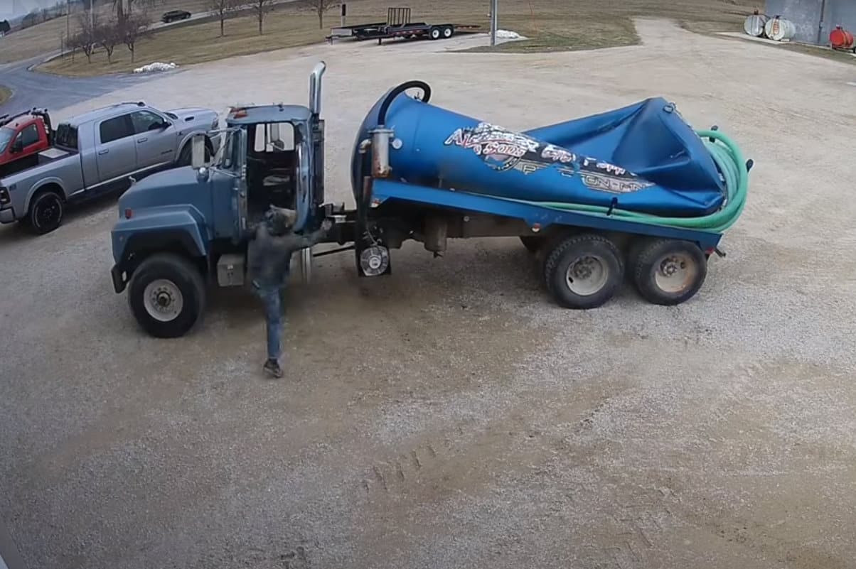 Pneus dianteiros de 20 polegadas mais largos para F450? | Ford Powerstroke  Diesel Forum, image size:1204x801