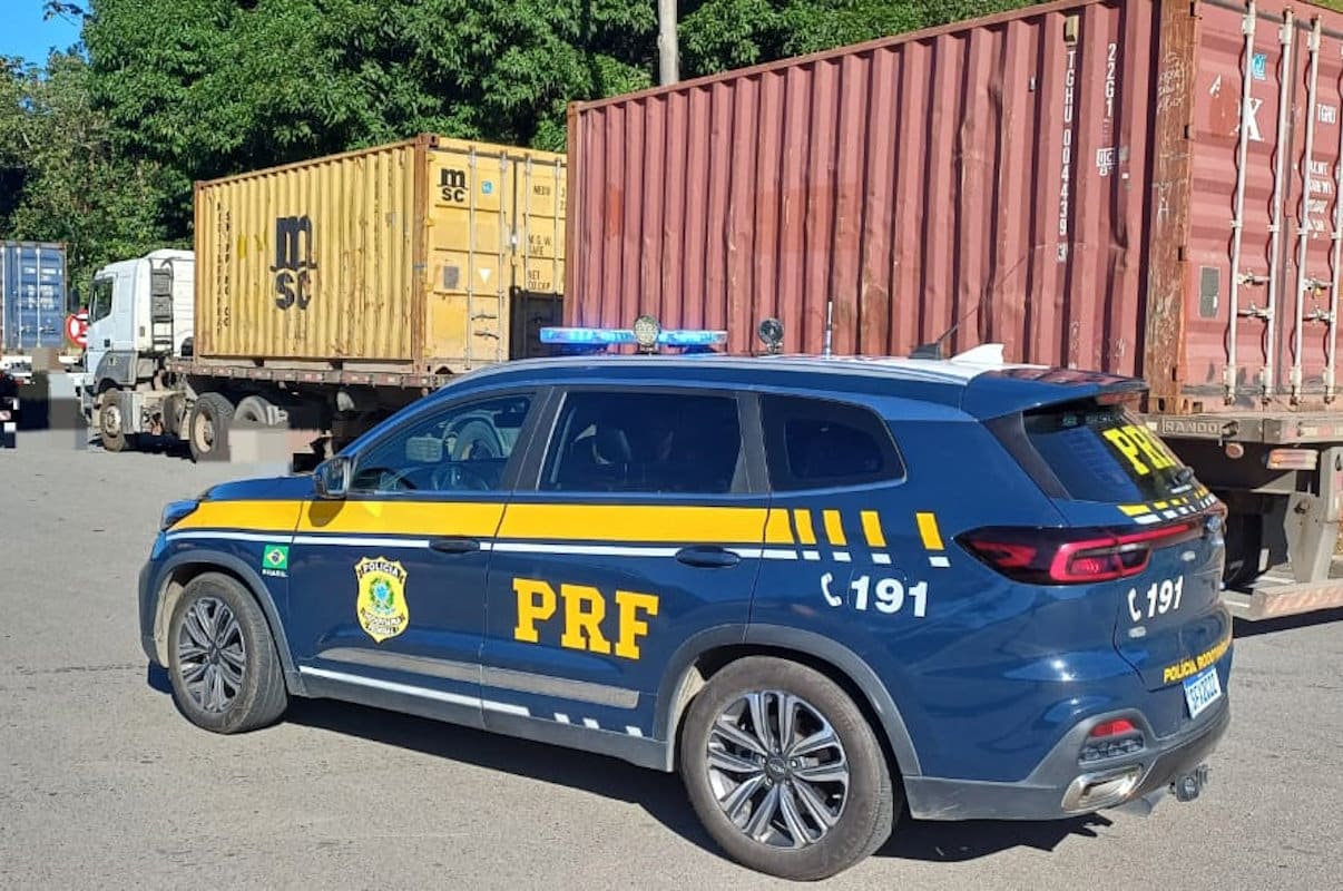 PRF do Espírito Santo flagra 41 toneladas de excesso de peso em bitrem