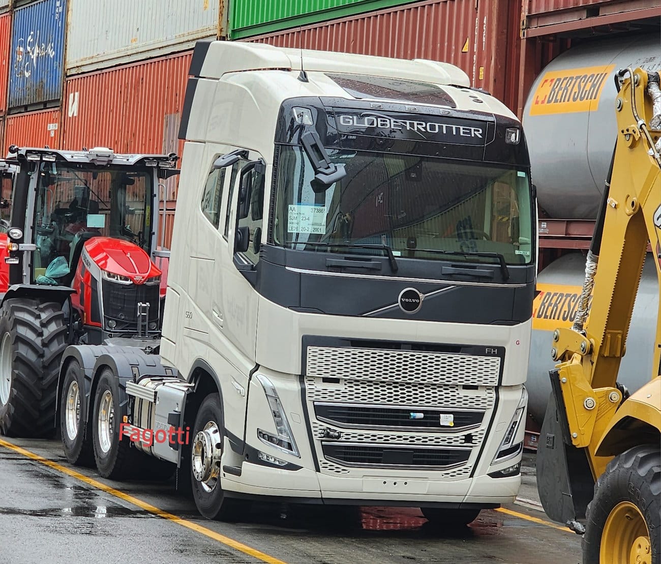 Volvo FH terá versão de 560 cavalos em teste no Brasil