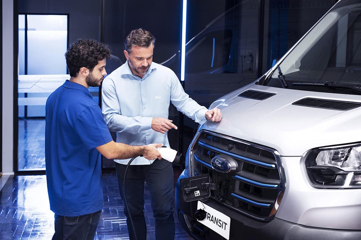 Image for Ford Pro testa novo serviço de alertas preventivos para frotistas