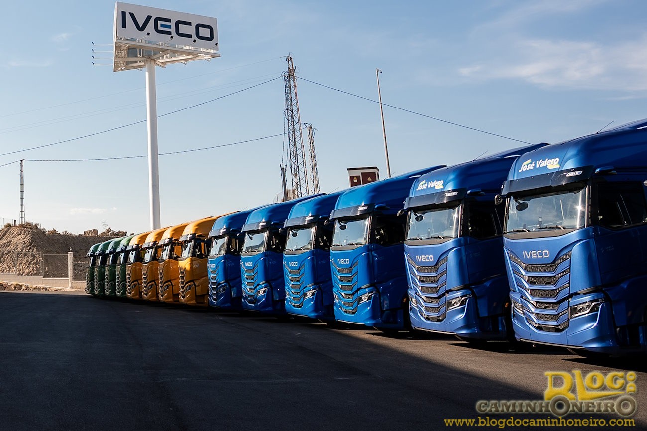 Image for Com 400 caminhões, Iveco faz venda recorde na Espanha para três grupos de transporte